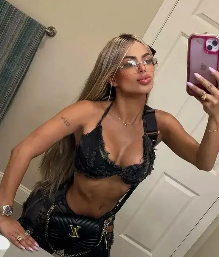 Alexa Fox