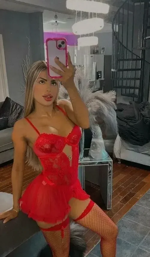 Alexa Fox