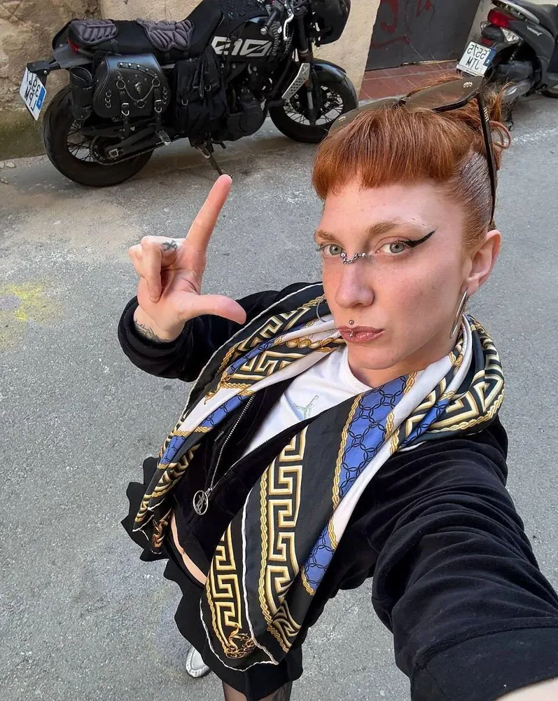 Domina D
