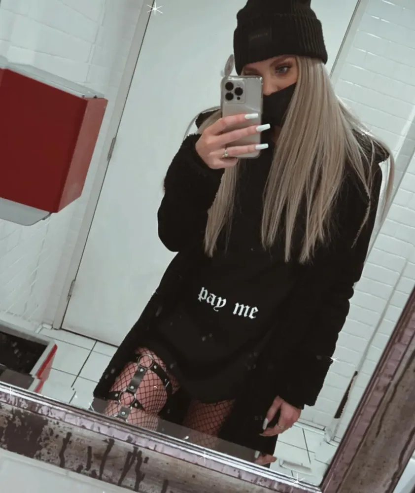 Courtney Smoke
