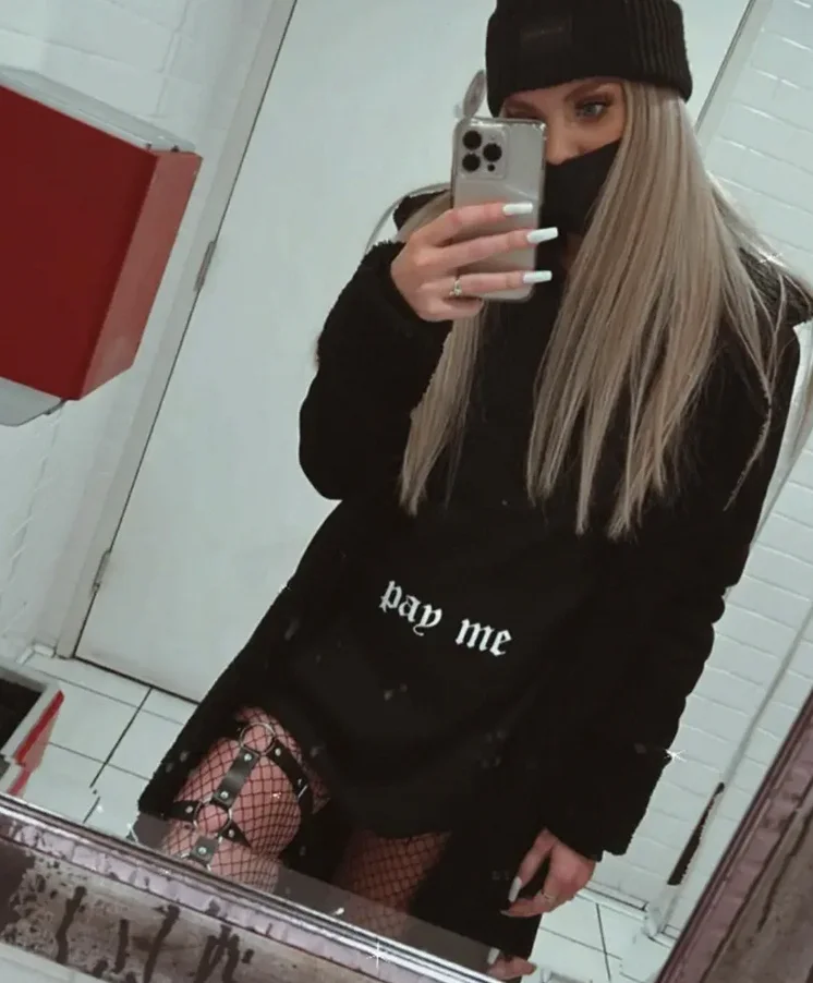 CourtneySmoke