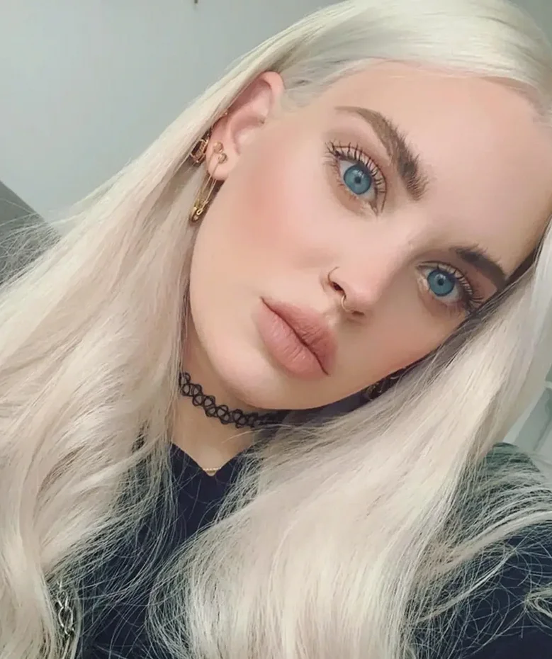 CourtneySmoke