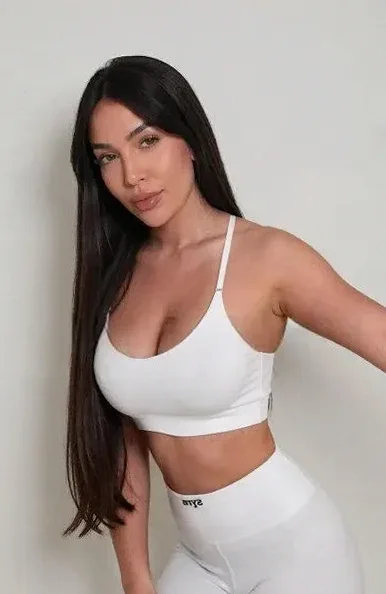 Mia