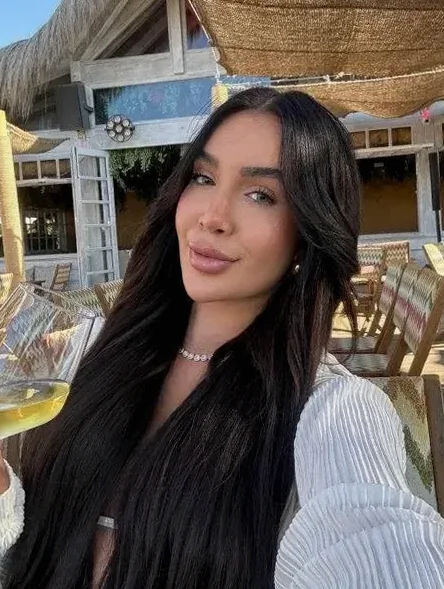Mia