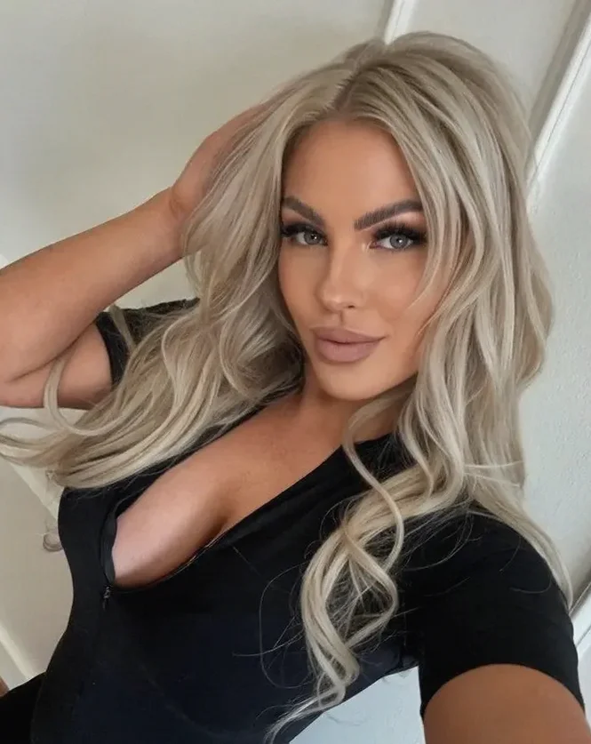 Mandy in Boston