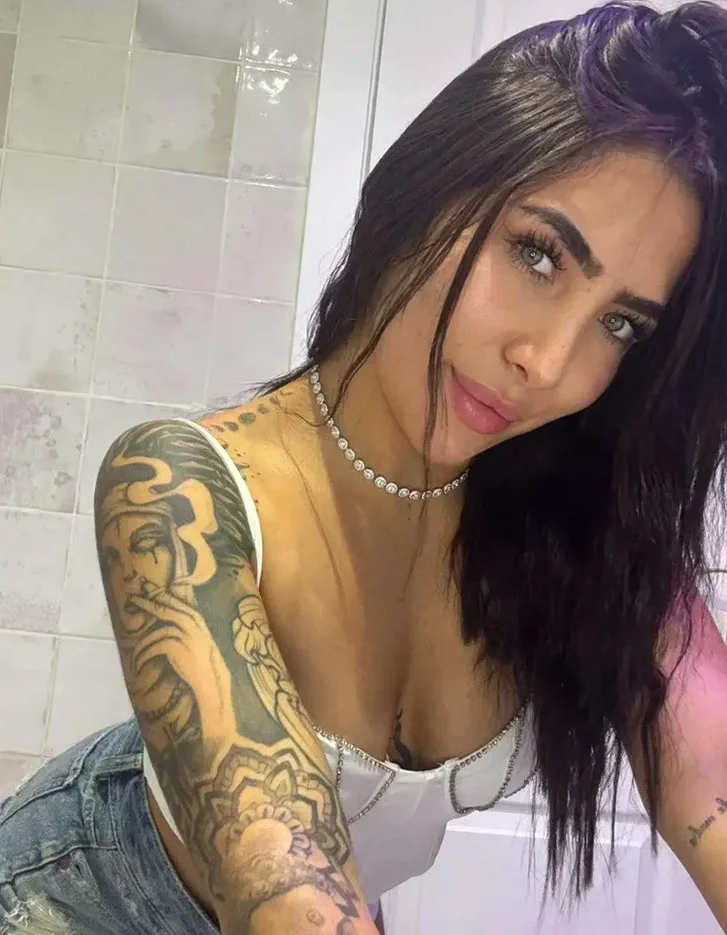 Bella