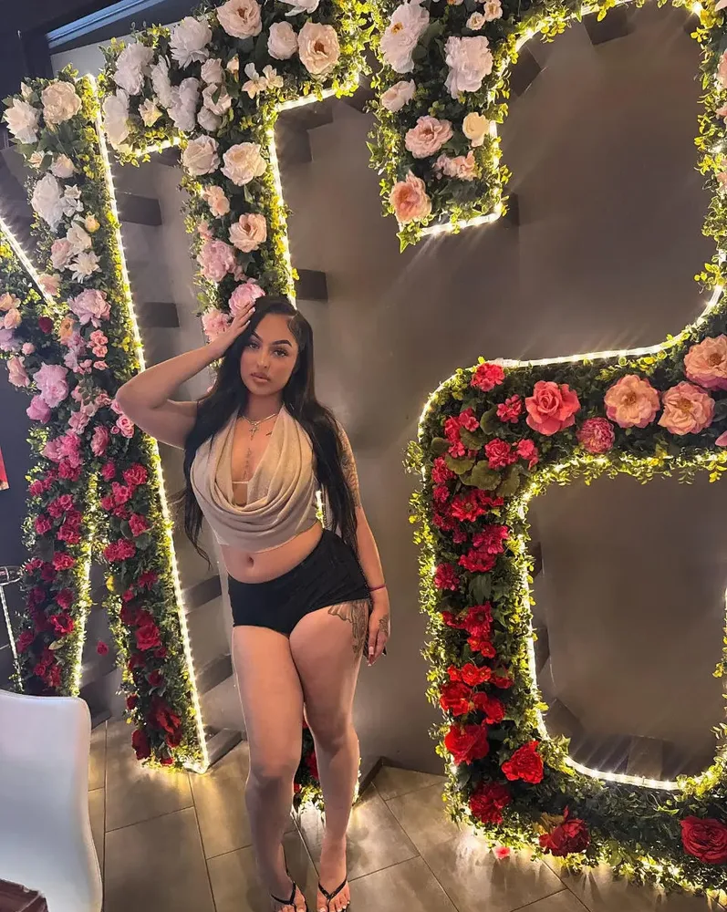 Foreign Mami