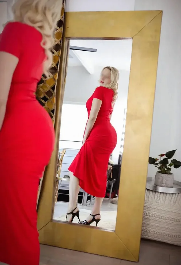 Maisie Monroe
