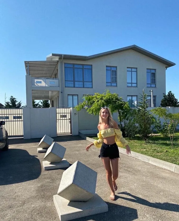 EKATERINA