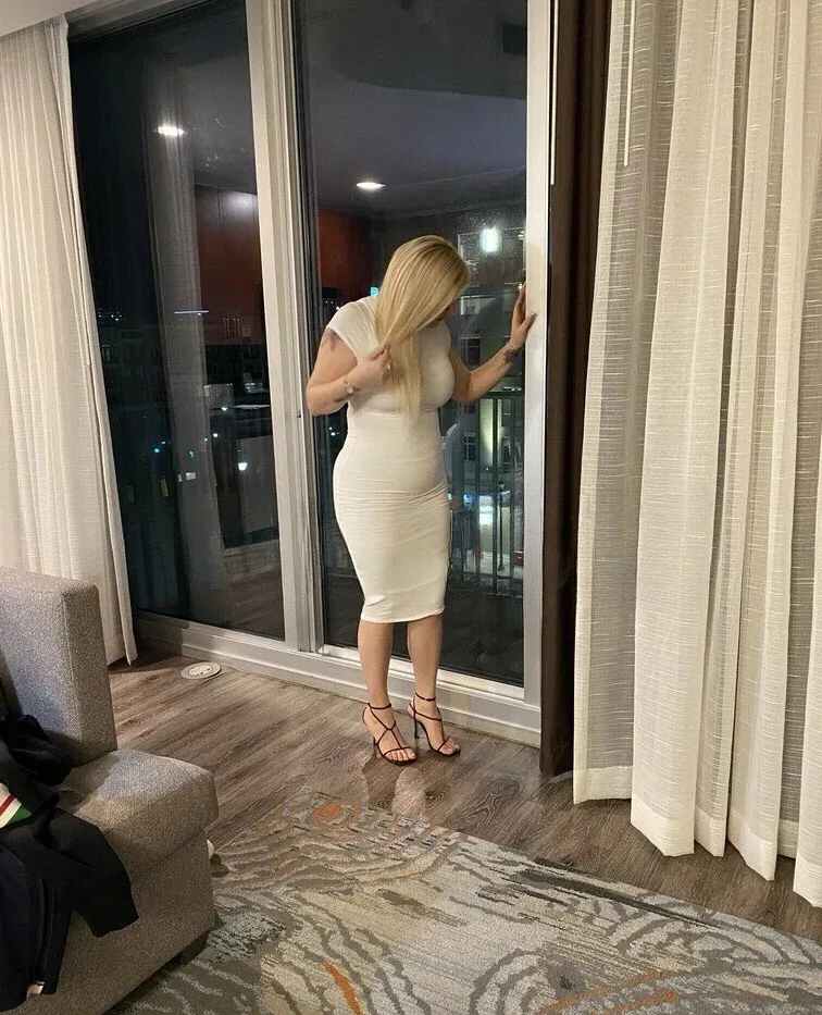 ELIZABETH GRACELAND