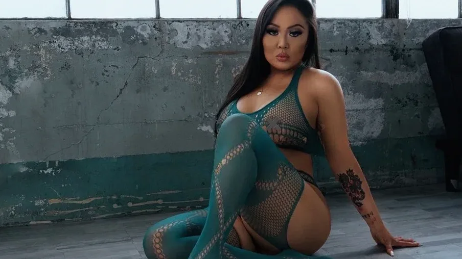 ASIAN JADE KIM