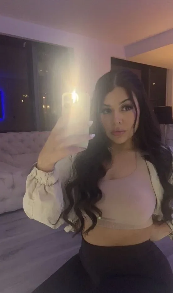 BELLA