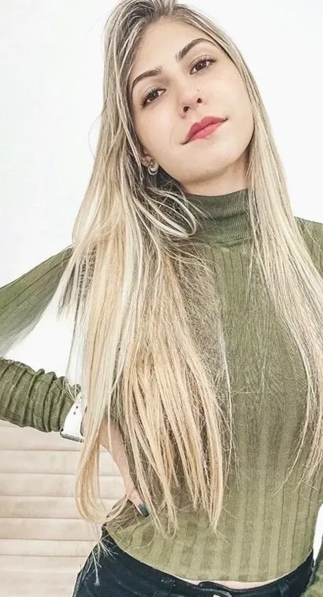 SEXY BLONDE