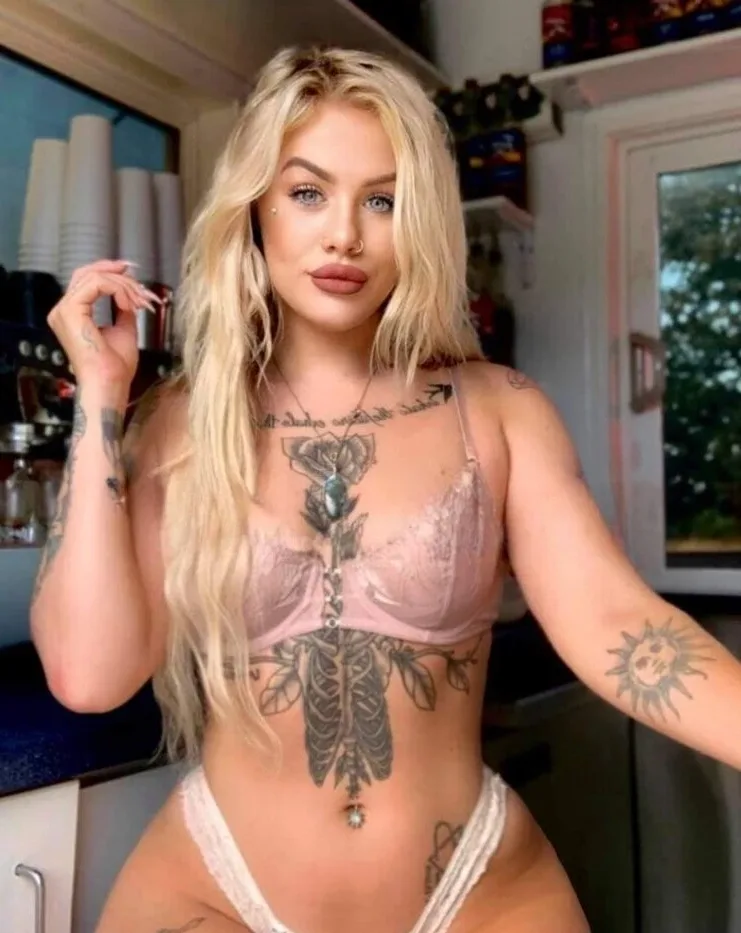 KAYLYN
