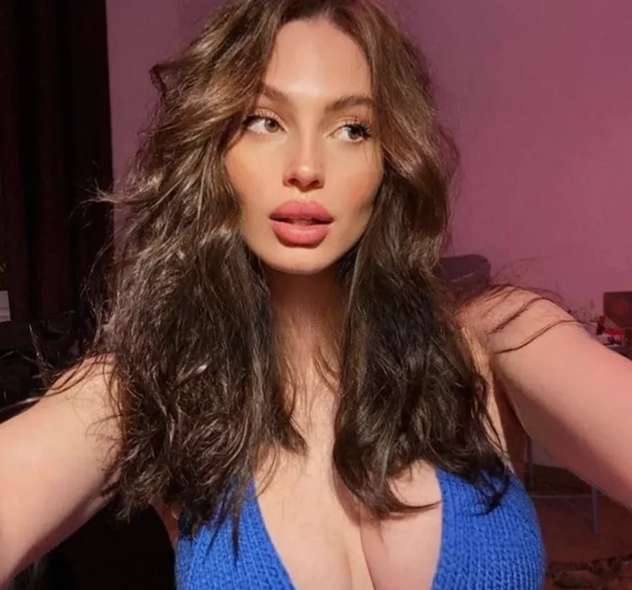 ADRIANA