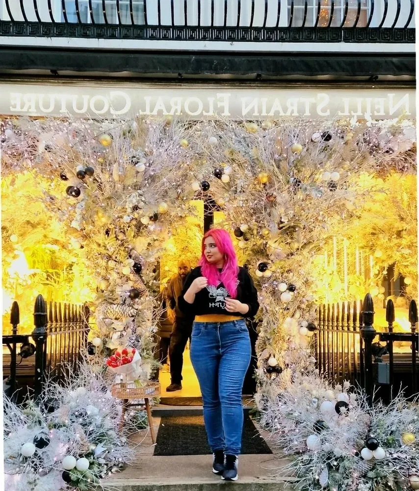 Aurora Farza