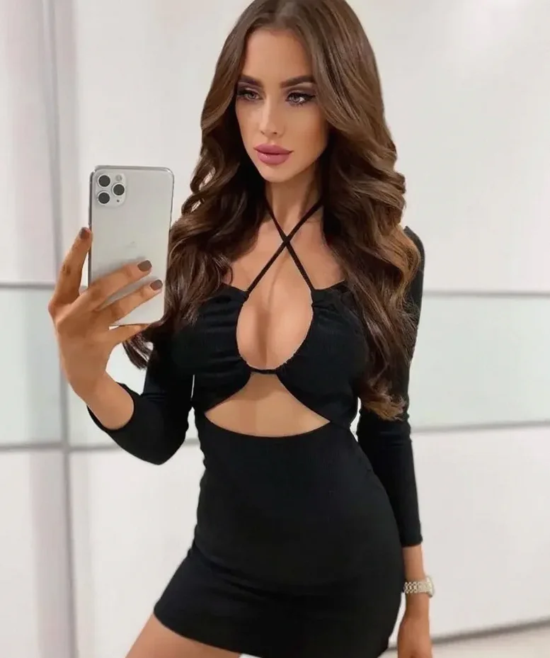 LINDA LUX