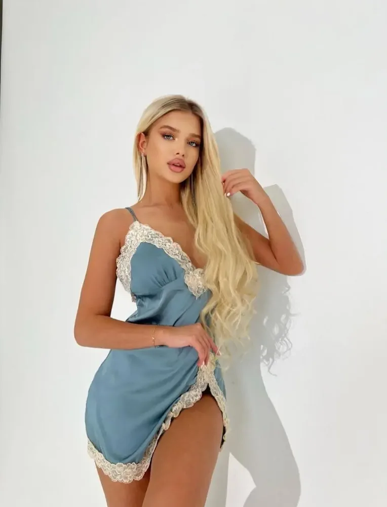 BELLA SMITH